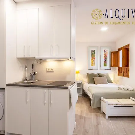 Apartment Apartamento Espiral Abades Cordoba